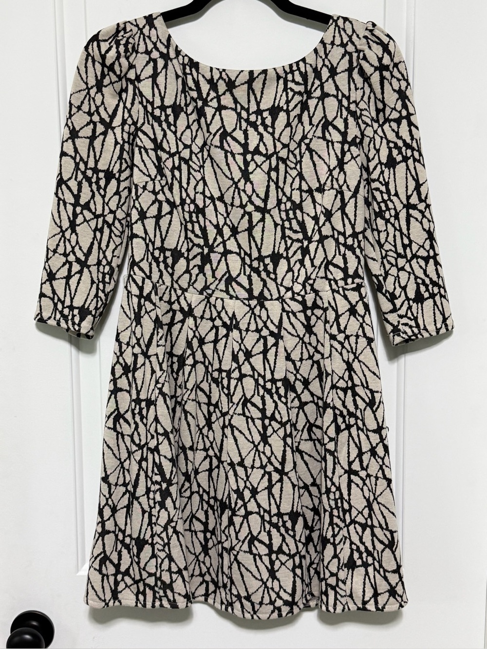 Ark & Co Black and Cream Abstract Fit-and-Flare Dress